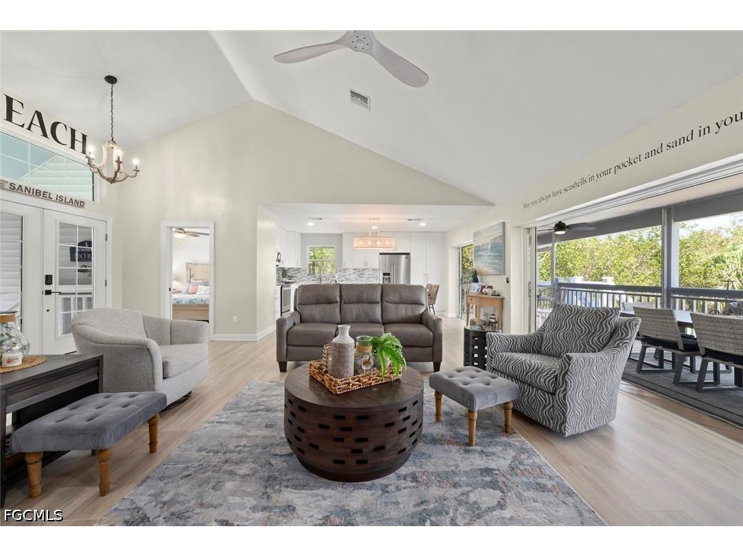 207 Daniel Drive Sanibel FL 33957 2026019271 image10