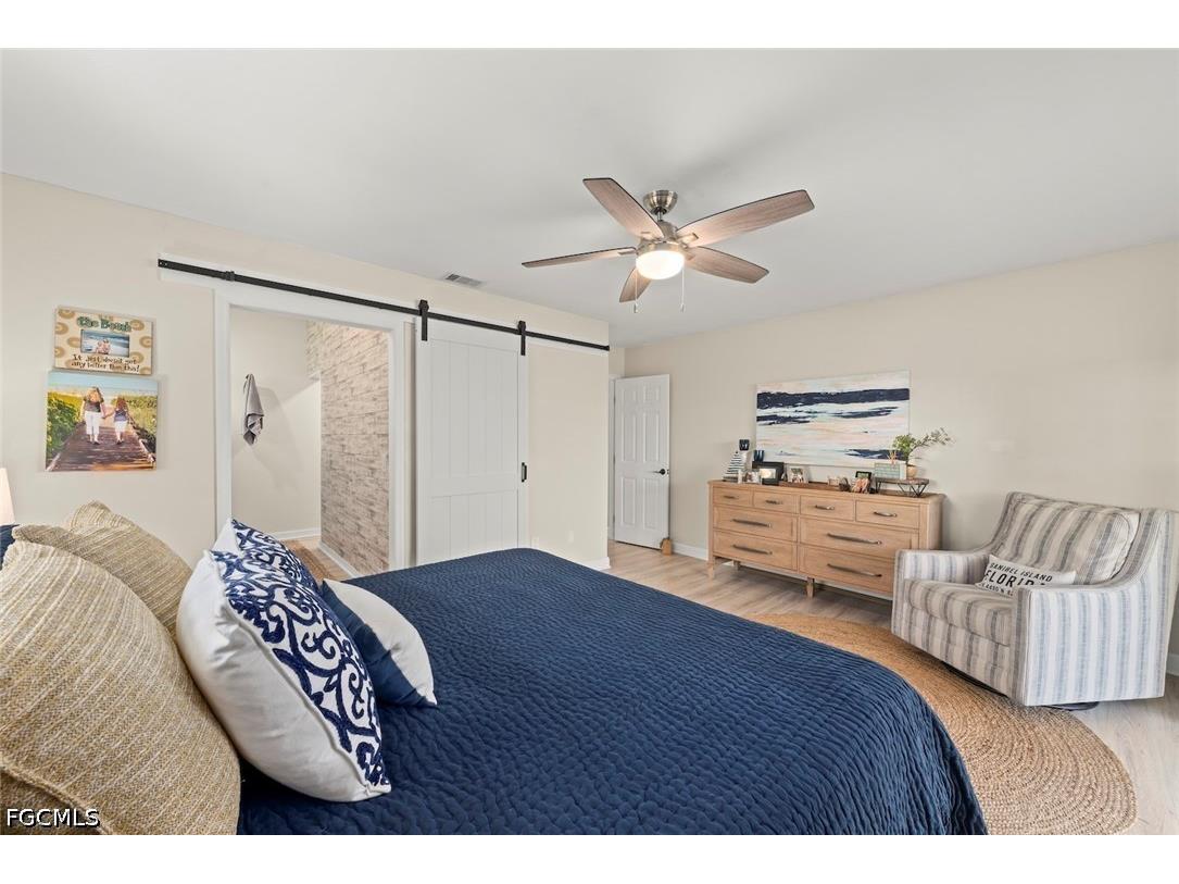 207 Daniel Drive Sanibel FL 33957 2026019271 image18