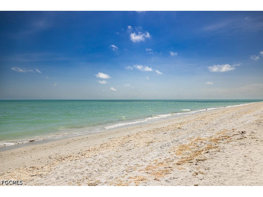 207 Daniel Drive Sanibel FL 33957 2026019271 image49