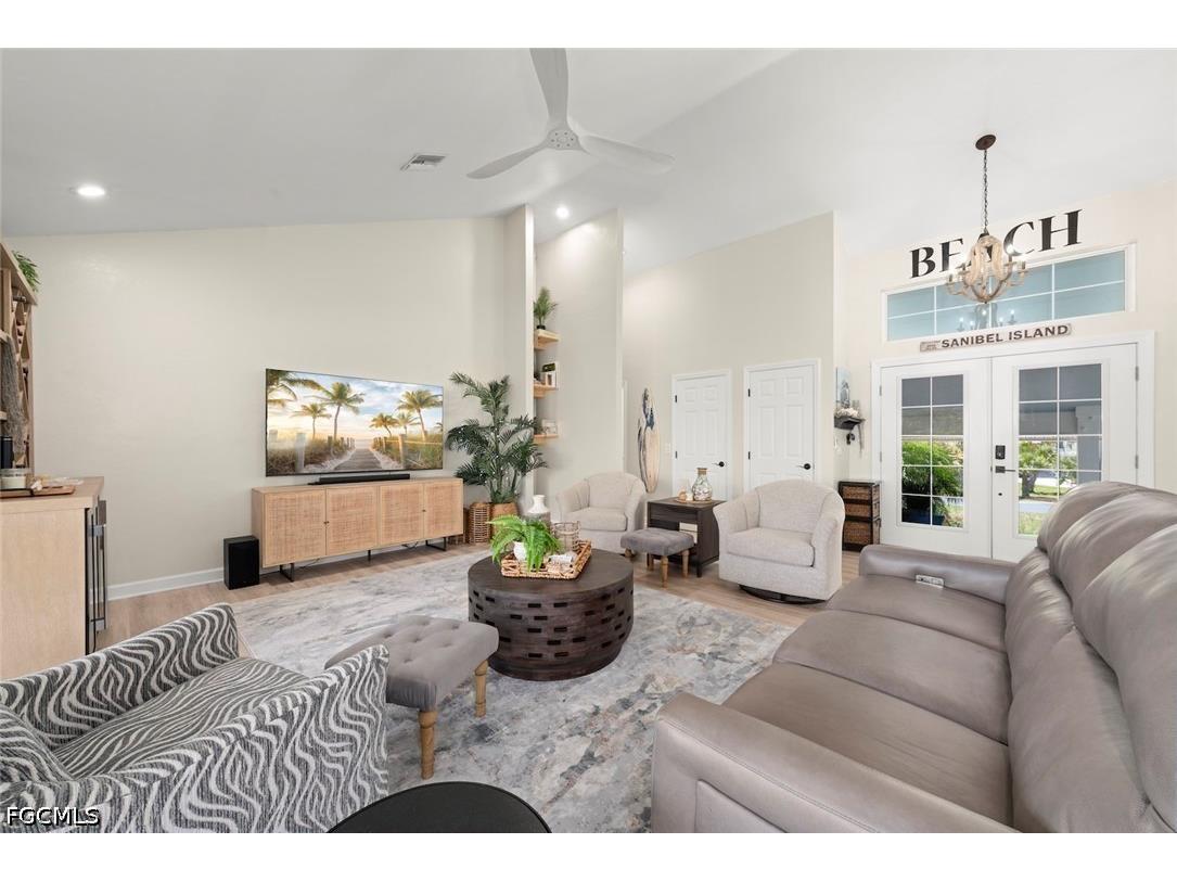 207 Daniel Drive Sanibel FL 33957 2026019271 image8
