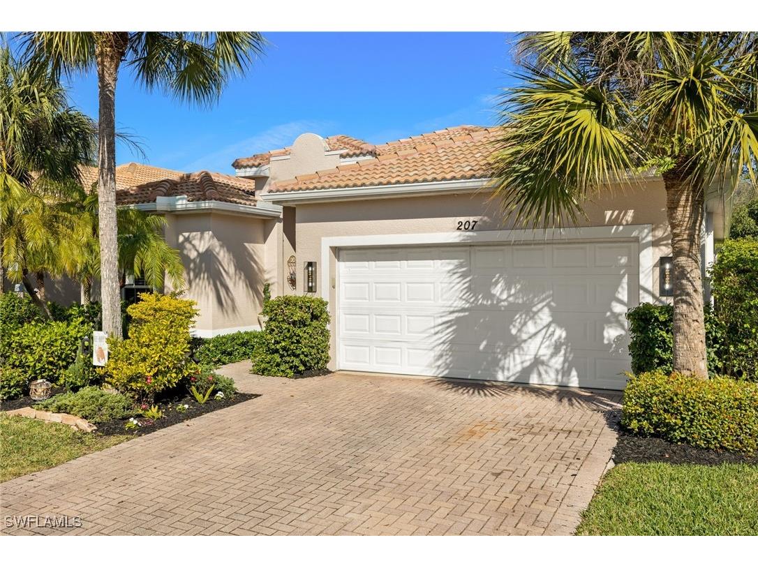 207 Glen Eagle Circle Naples FL 34104 225077028 image24