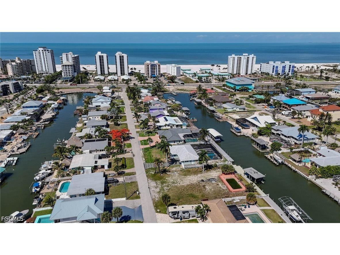 207 Ibis Street Fort Myers Beach FL 33931 2026021256 image10