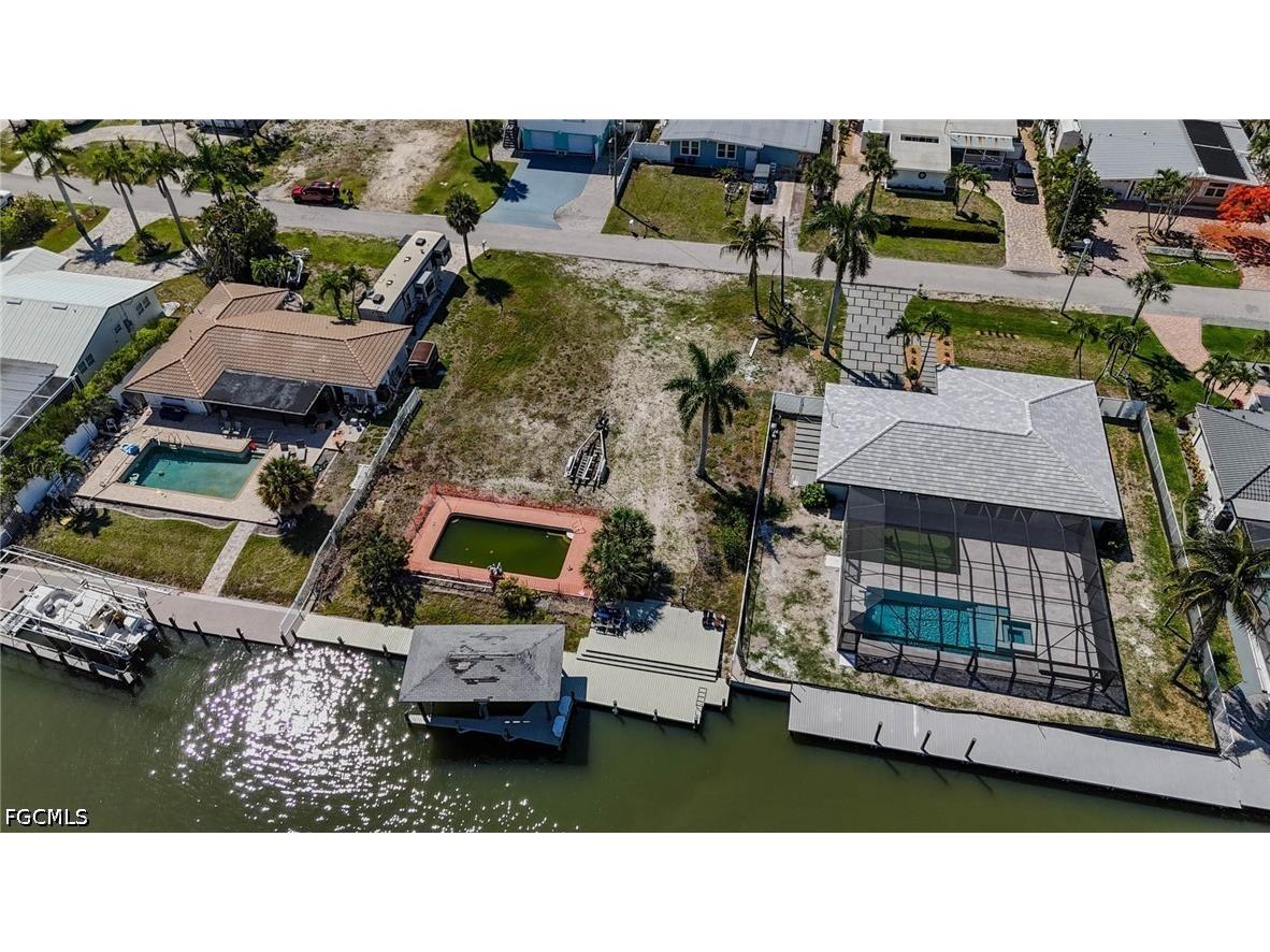 207 Ibis Street Fort Myers Beach FL 33931 2026021256 image15