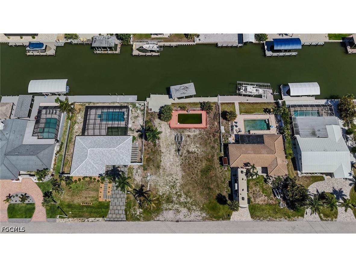 207 Ibis Street Fort Myers Beach FL 33931 2026021256 image7