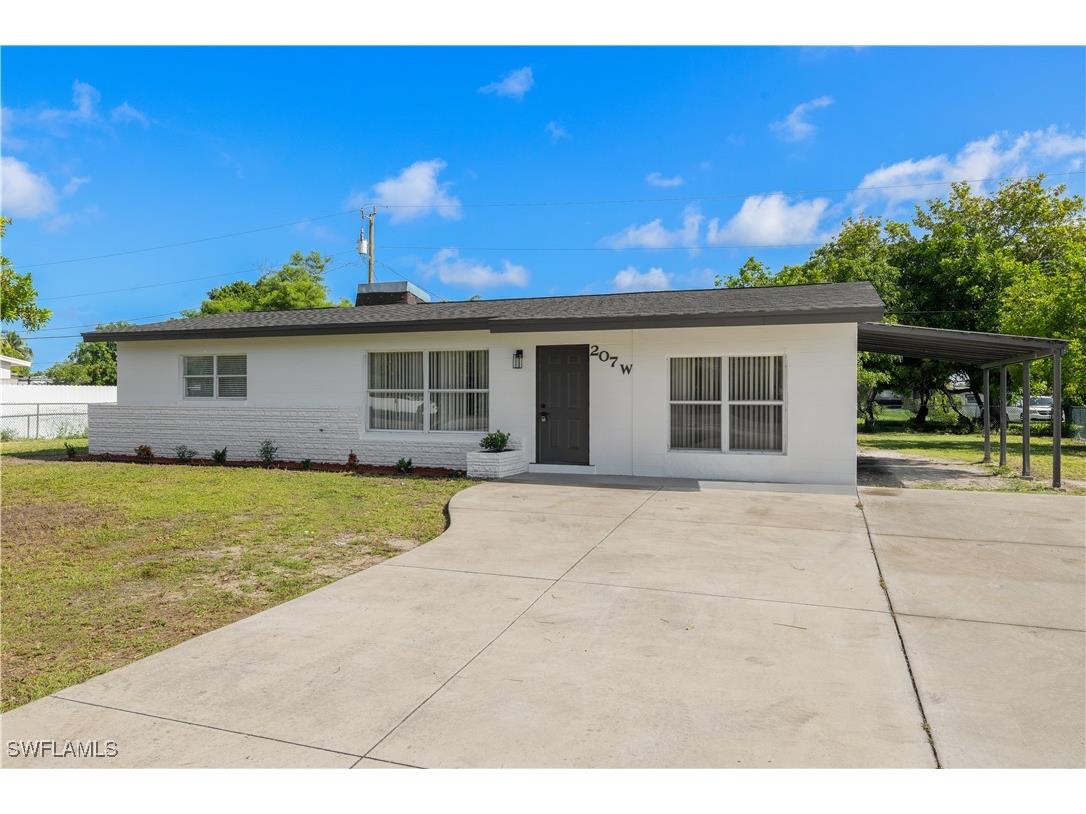 207 Leeland Heights Boulevard W Lehigh Acres FL 33936 225058208 image1