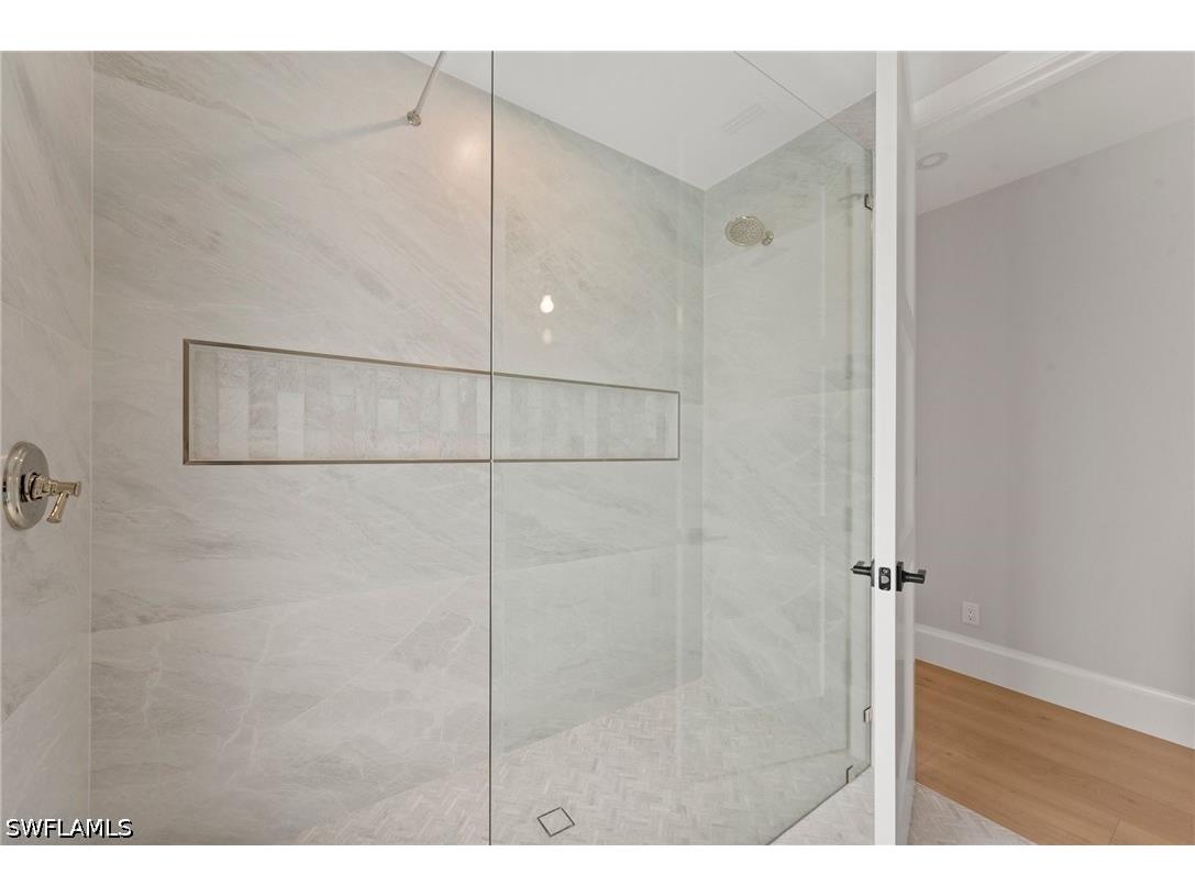 207 Monterey Drive Naples FL 34119 226015370 image27