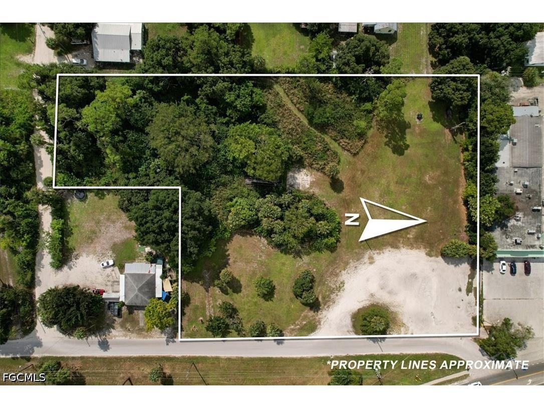 207 N 15th Street Immokalee FL 34142 2026023164 image1