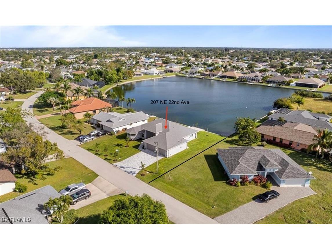 207 NE 22nd Avenue Cape Coral FL 33909 223087845 image1