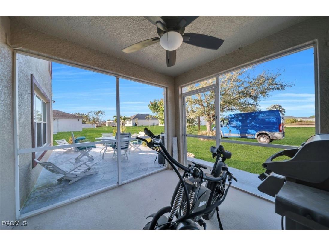 207 NE 24th Terrace Cape Coral FL 33909 2026002087 image11