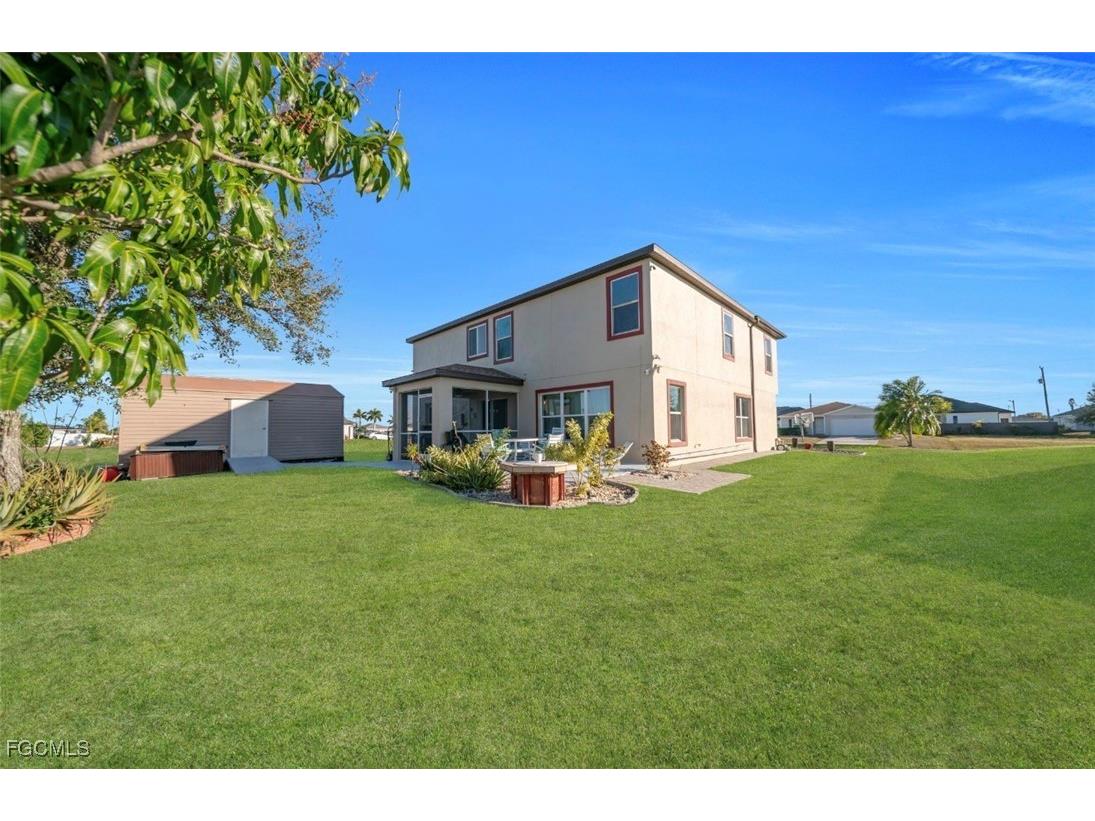 207 NE 24th Terrace Cape Coral FL 33909 2026002087 image12