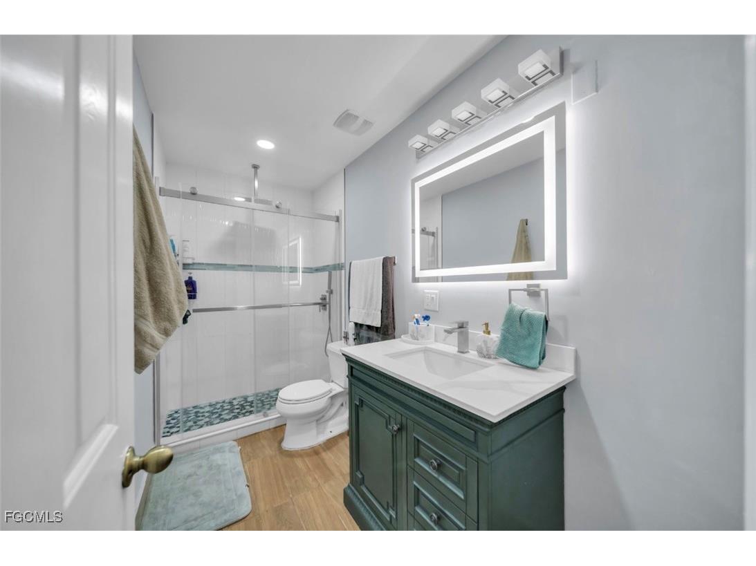 207 NE 24th Terrace Cape Coral FL 33909 2026002087 image17