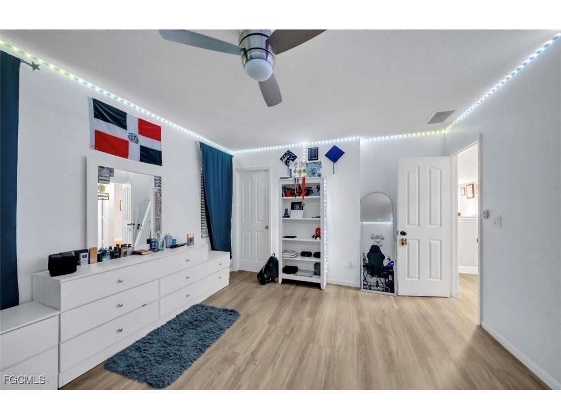 207 NE 24th Terrace Cape Coral FL 33909 2026002087 image20