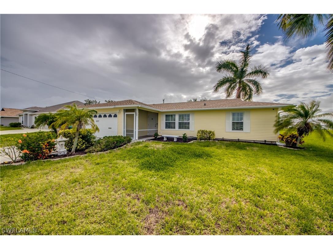 207 NW 25th Place Cape Coral FL 33993 224048539 image1