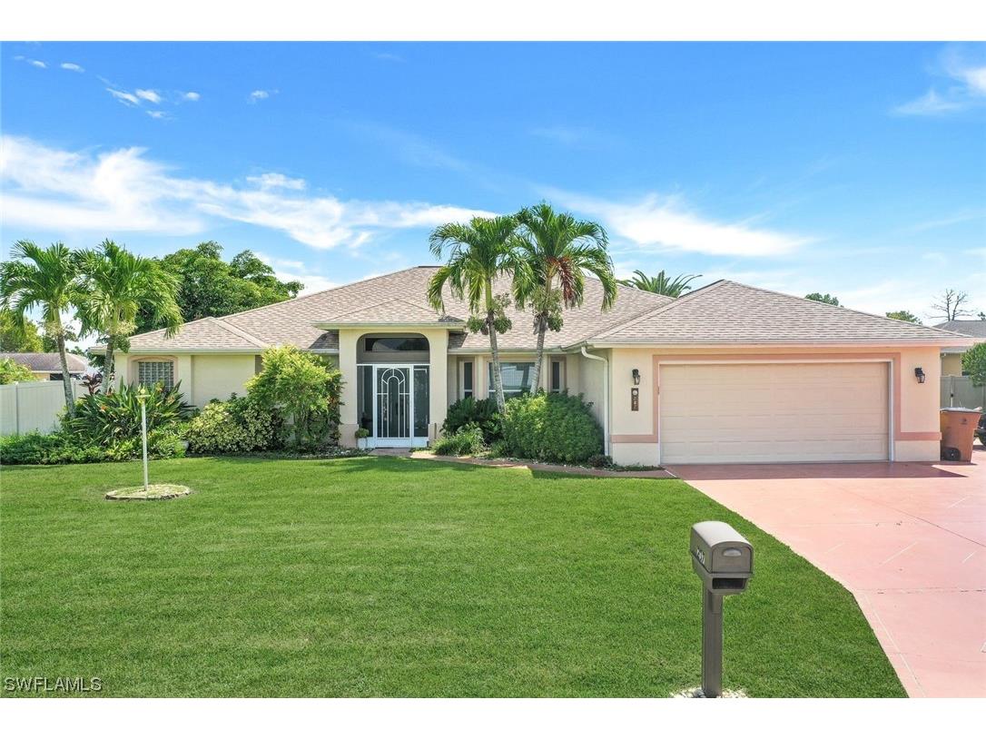 207 Plainfield Street Lehigh Acres FL 33936 223067136 image1