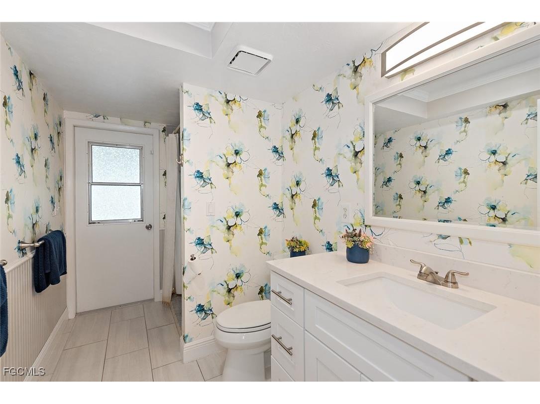 207 SE 43rd Lane Cape Coral FL 33904 2025018294 image15