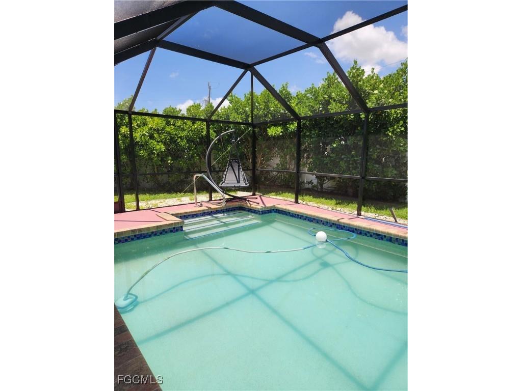 207 SE 47th Terrace Cape Coral FL 33904 2025016868 image17