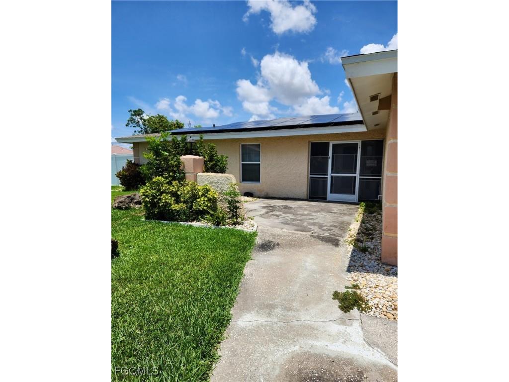 207 SE 47th Terrace Cape Coral FL 33904 2025016868 image3