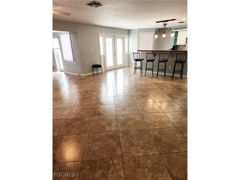 207 SE 47th Terrace Cape Coral FL 33904 2025016868 image6