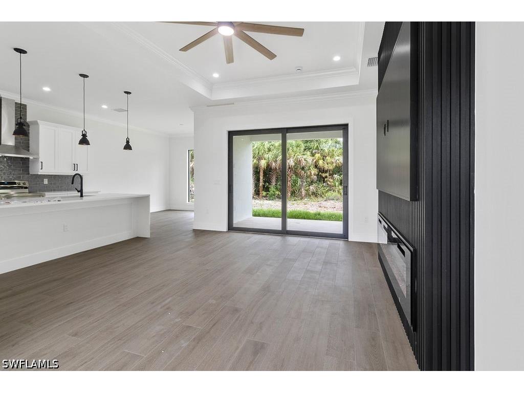 2070 20th Avenue NE Naples FL 34120 226023306 image3