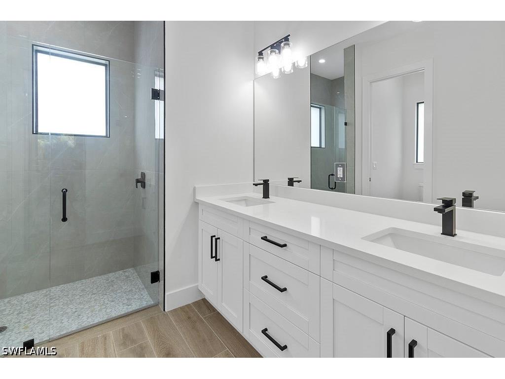 2070 20th Avenue NE Naples FL 34120 226023306 image8