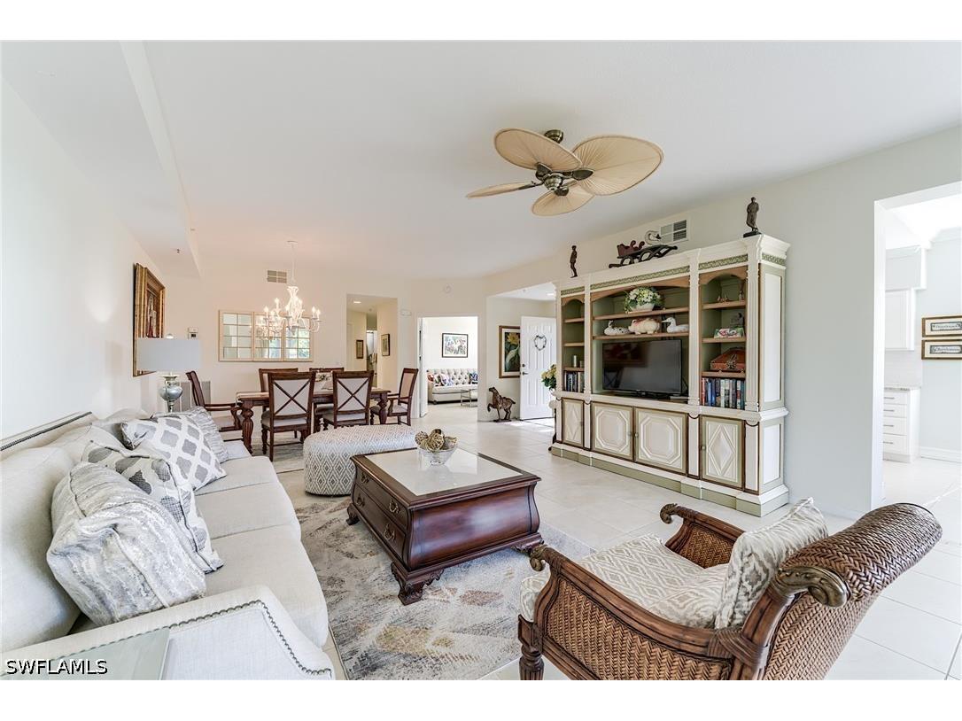 2070 Aberdeen Lane #101 Naples FL 34109 226019217 image15