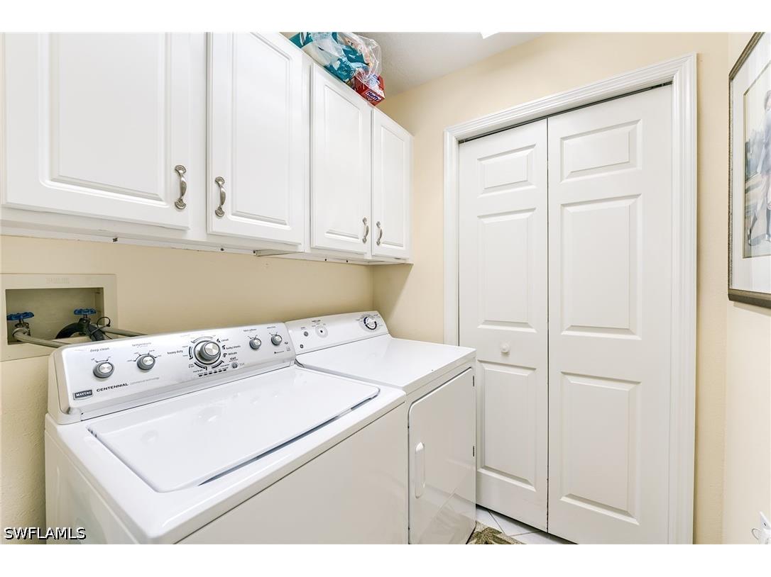 2070 Aberdeen Lane #101 Naples FL 34109 226019217 image30
