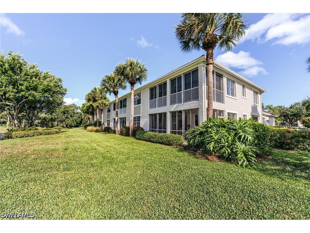 2070 Aberdeen Lane #101 Naples FL 34109 226019217 image35