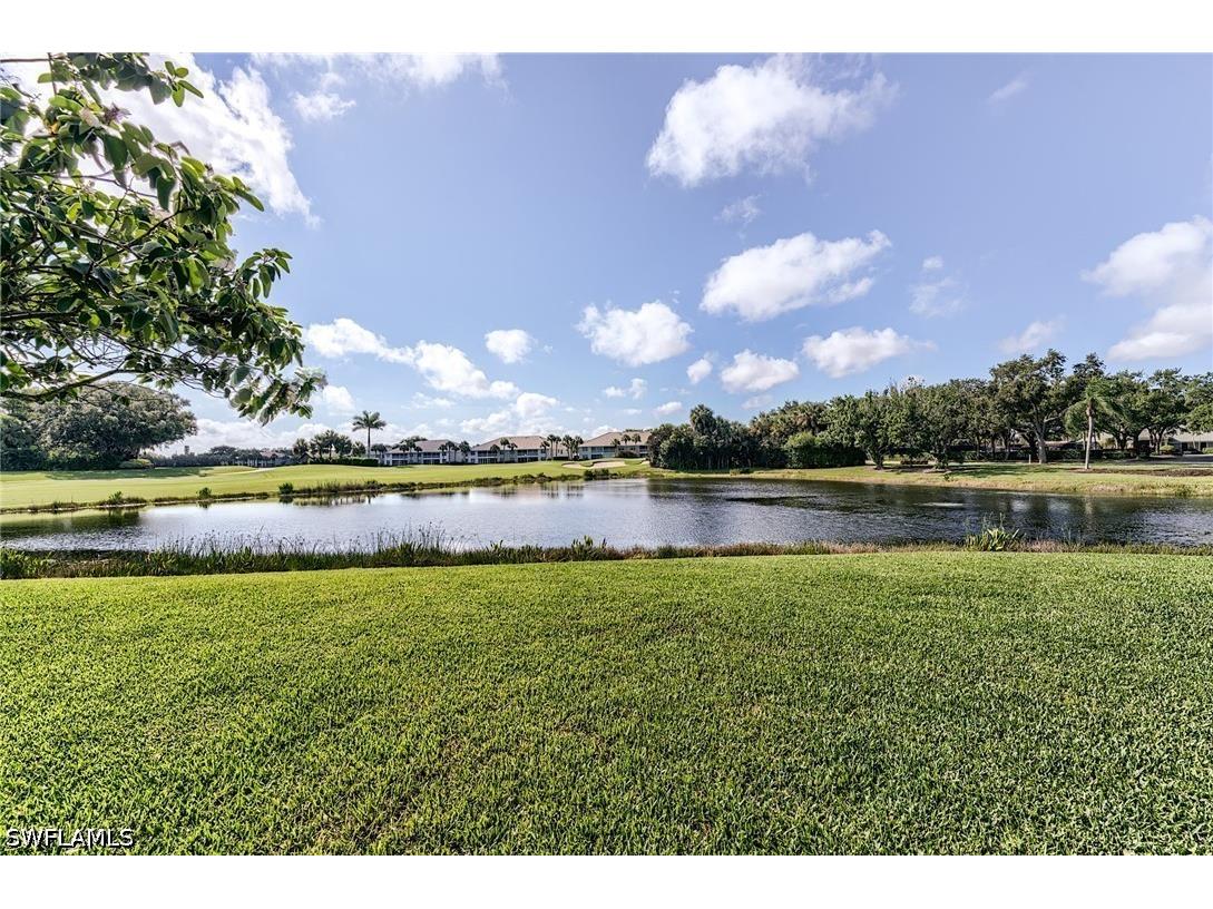 2070 Aberdeen Lane #101 Naples FL 34109 226019217 image41