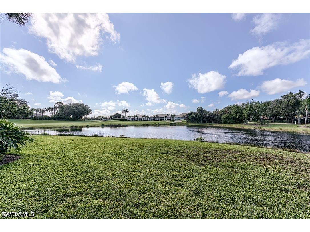 2070 Aberdeen Lane #101 Naples FL 34109 226019217 image42
