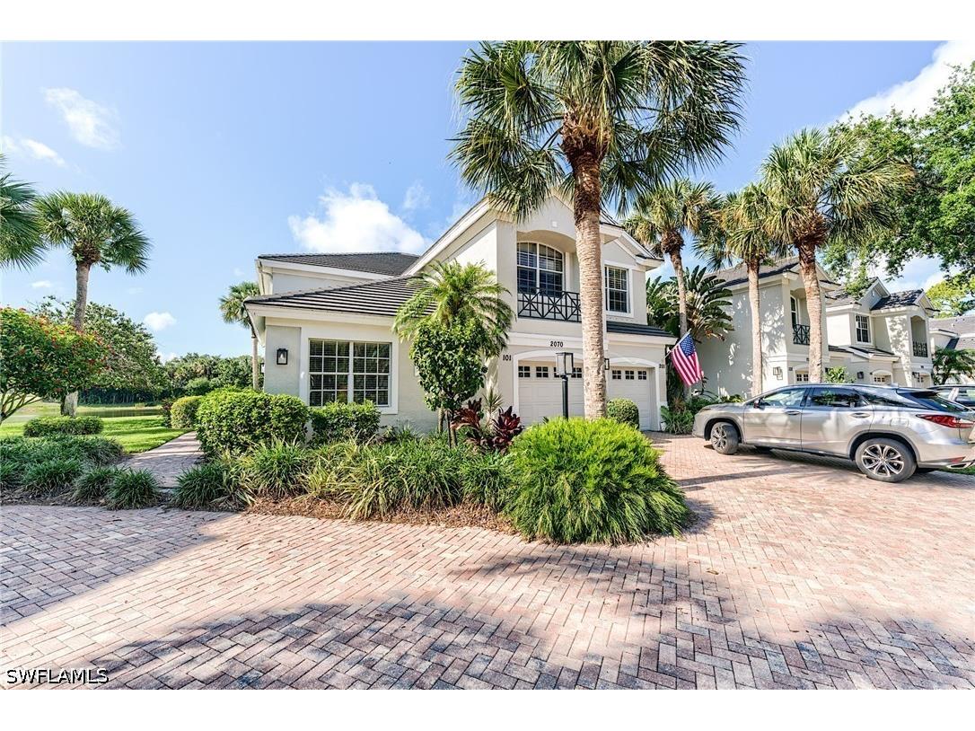 2070 Aberdeen Lane #101 Naples FL 34109 226019217 image46