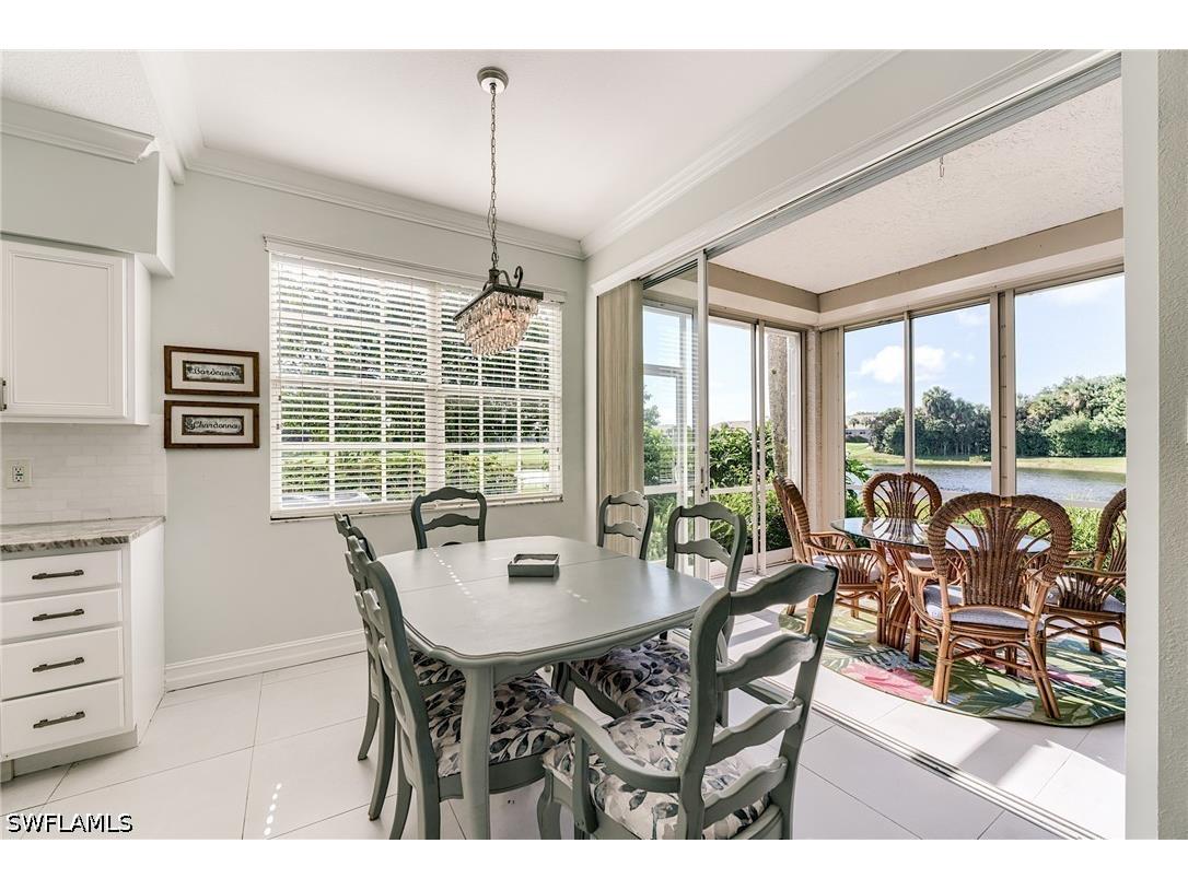 2070 Aberdeen Lane #101 Naples FL 34109 226019217 image6