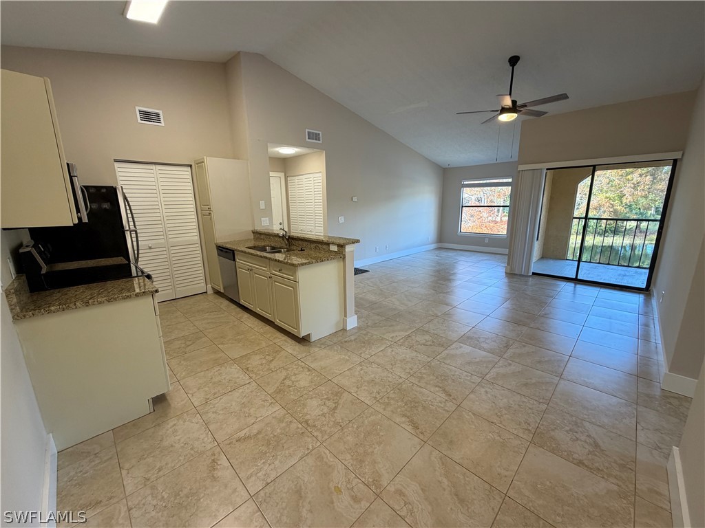2070 Arbour Walk Circle #3224 Naples FL 34109 226006690 image1