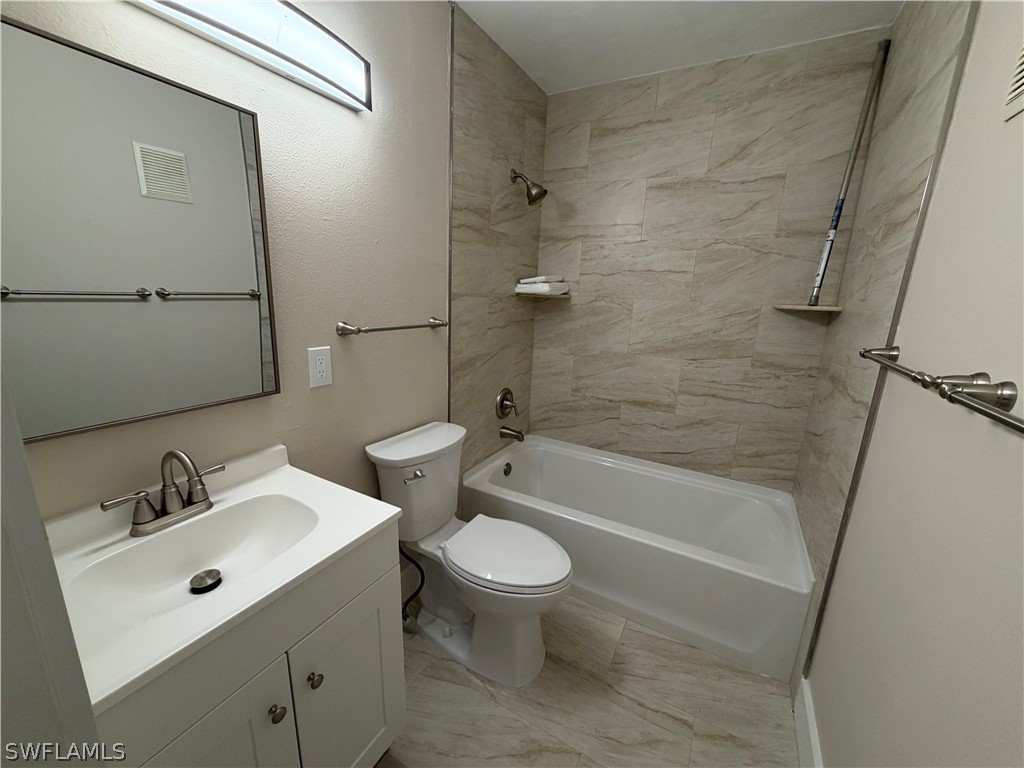 2070 Arbour Walk Circle #3224 Naples FL 34109 226006690 image16