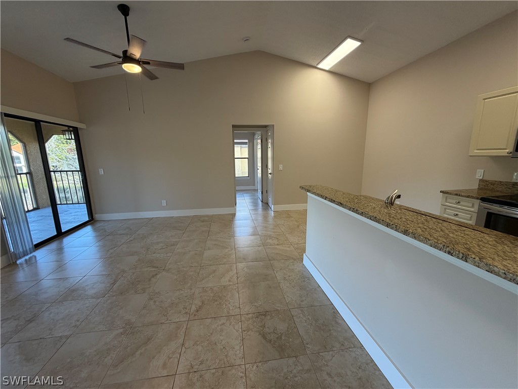 2070 Arbour Walk Circle #3224 Naples FL 34109 226006690 image3