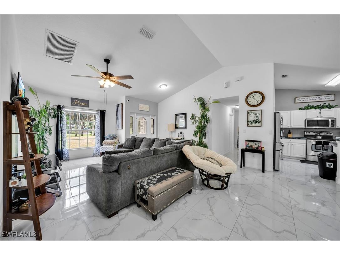 2071 20th Avenue NE Naples FL 34120 225068723 image18