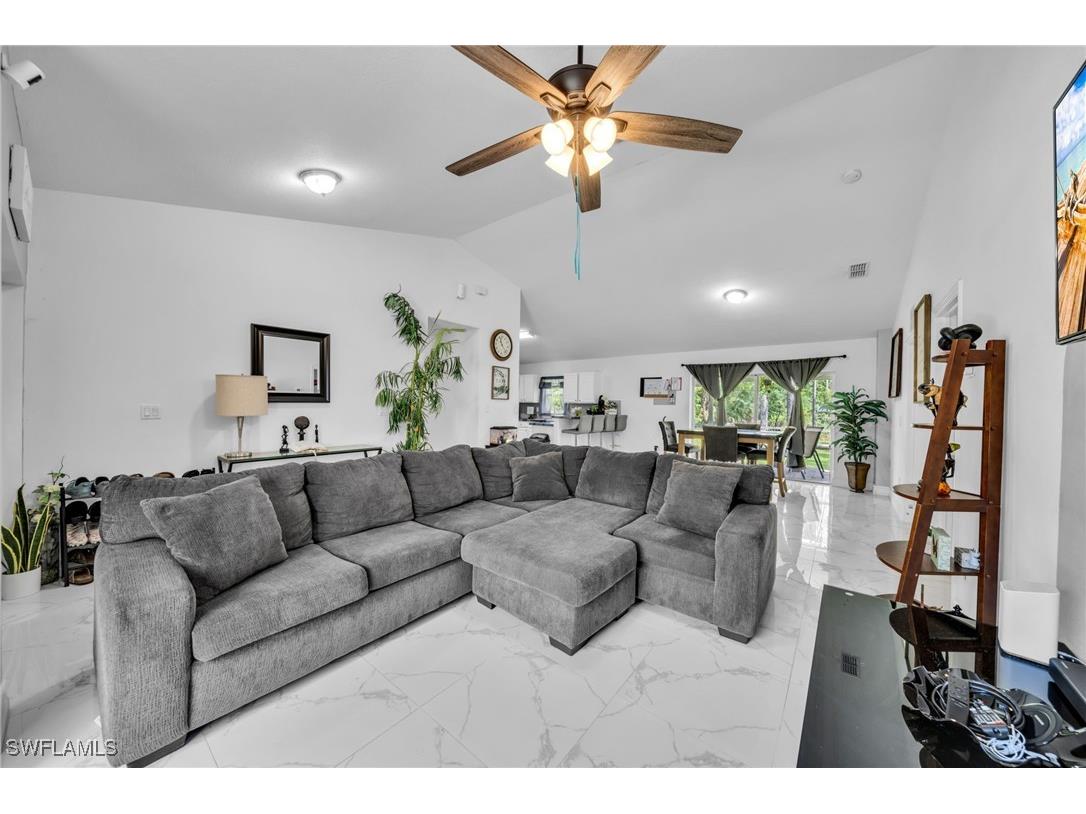 2071 20th Avenue NE Naples FL 34120 225068723 image19