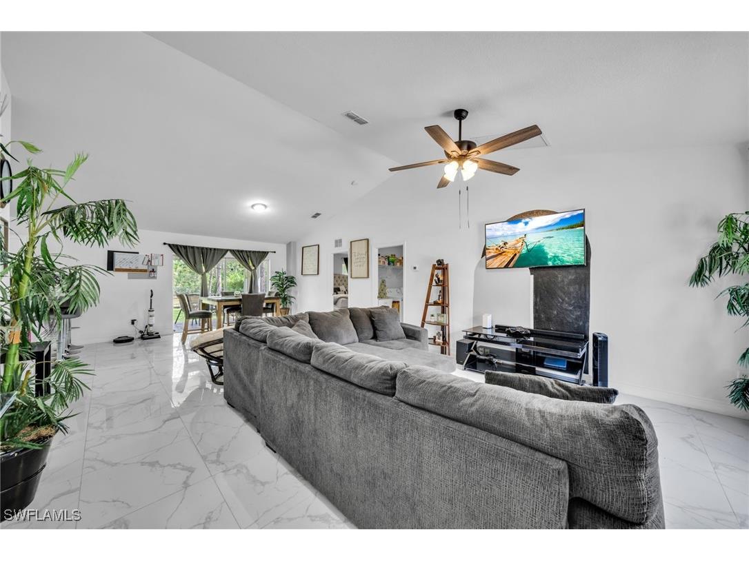 2071 20th Avenue NE Naples FL 34120 225068723 image20