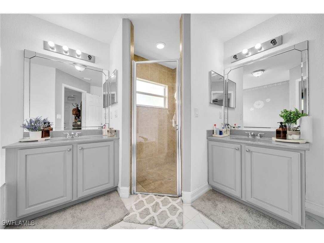 2071 20th Avenue NE Naples FL 34120 225068723 image27