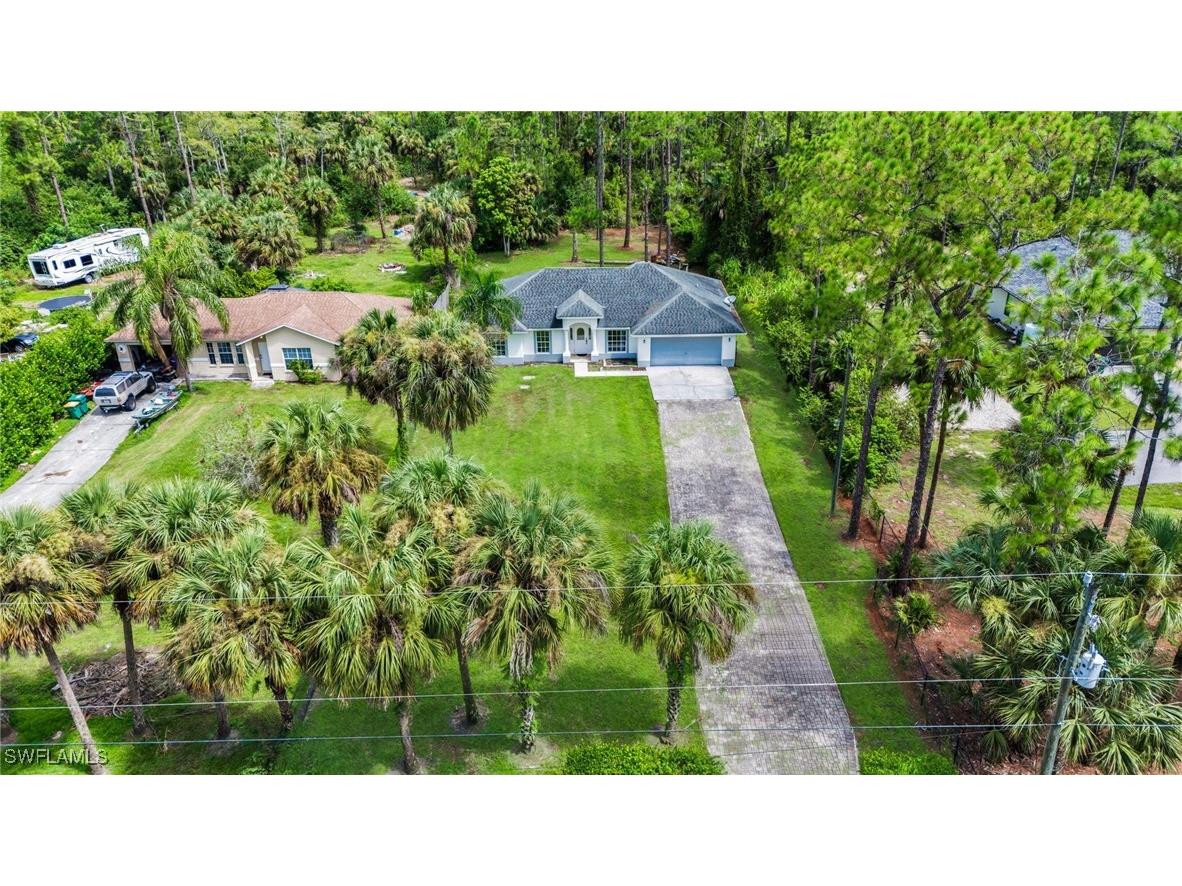 2071 20th Avenue NE Naples FL 34120 225068723 image6