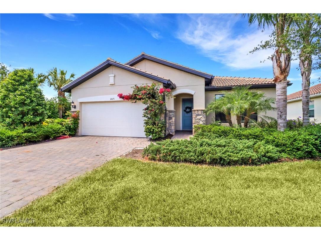 2071 Parson Street Naples FL 34120 225020152 image1