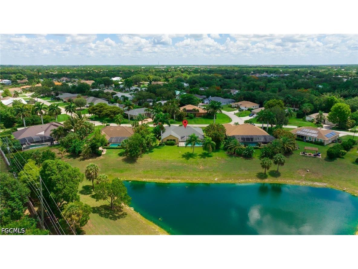 20710 Groveline Court Estero FL 33928 2026023876 image2