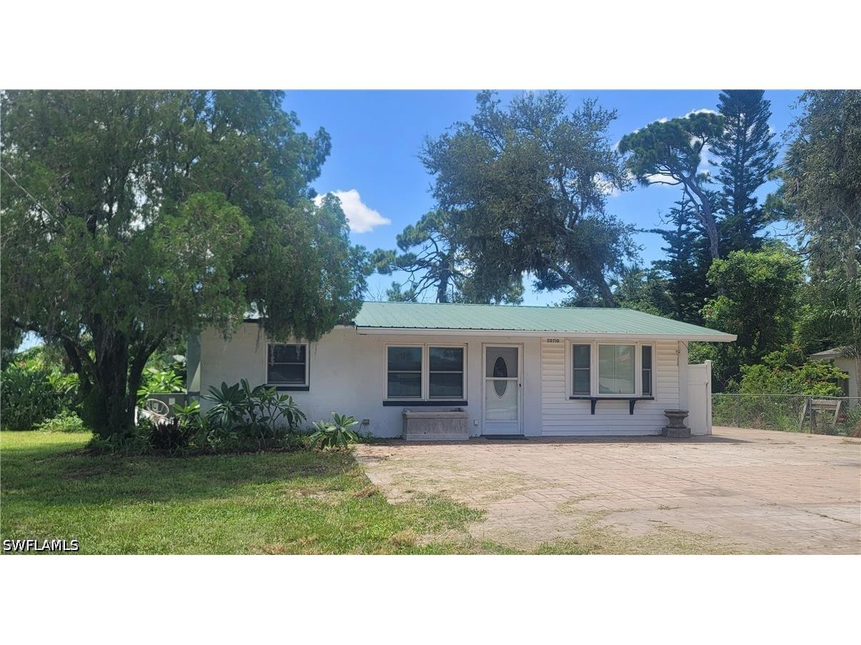 20710 Sandy Lane Estero FL 33928 226019106 image1