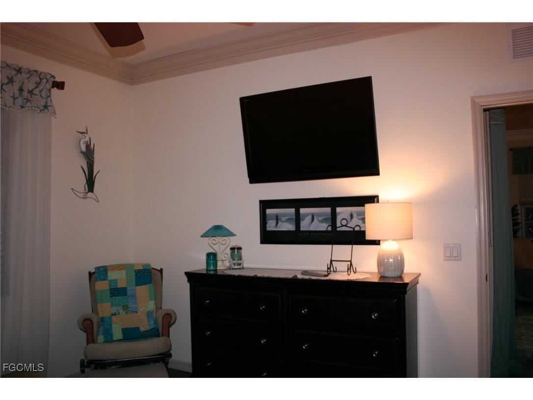 20719 Kaidon Lane North Fort Myers FL 33917 2025009779 image19