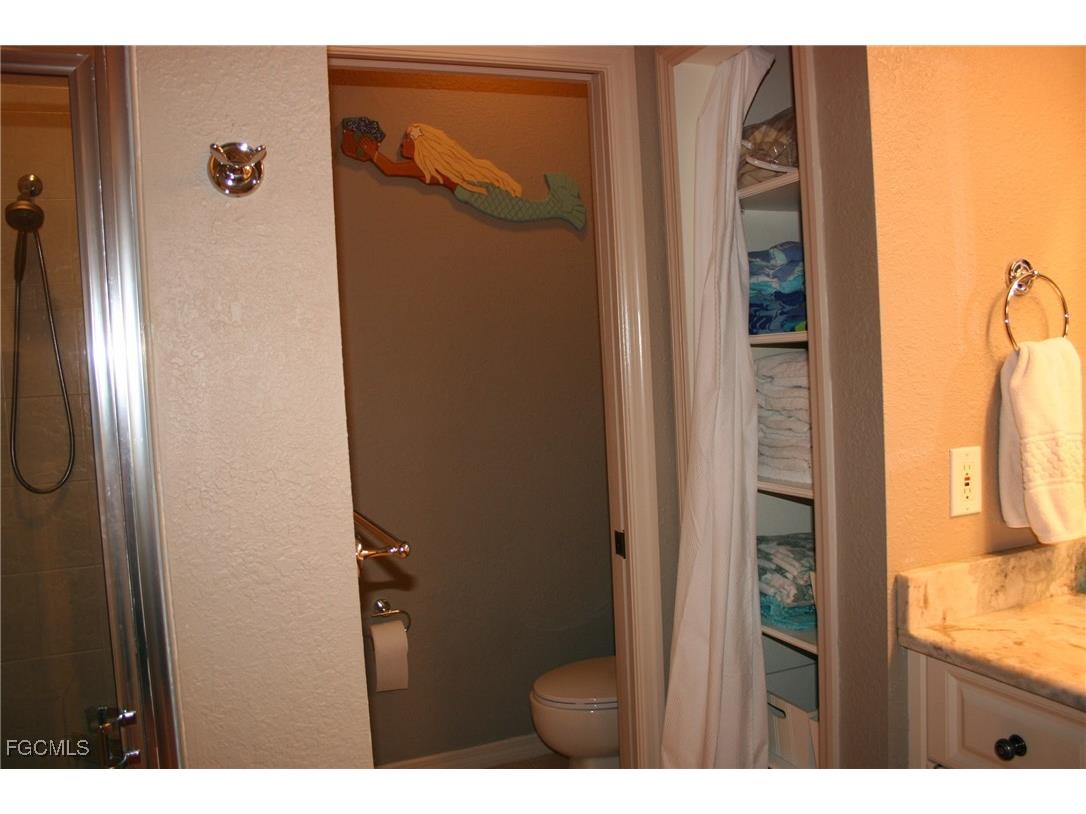 20719 Kaidon Lane North Fort Myers FL 33917 2025009779 image35