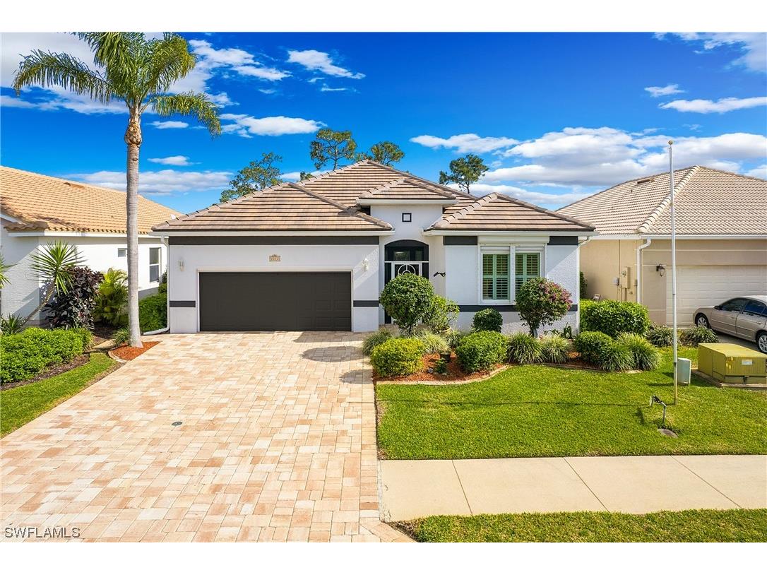 2072 Oxford Ridge Circle Lehigh Acres FL 33973 223013276 image1