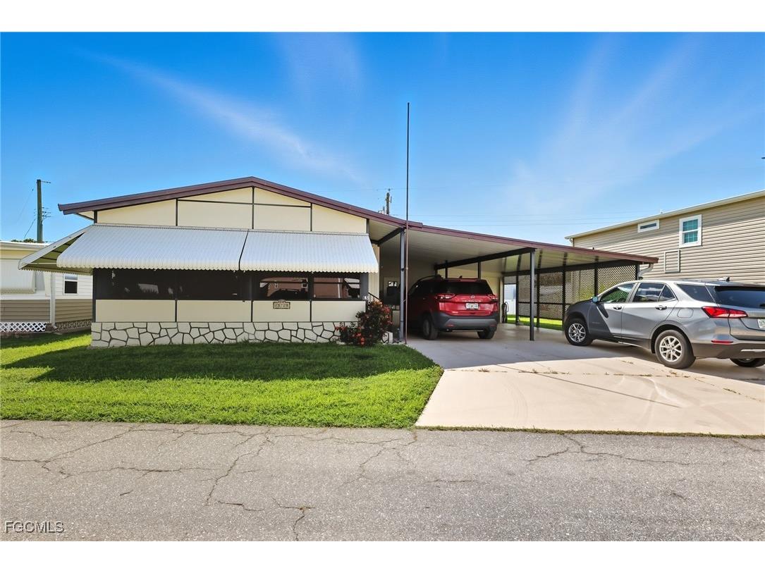 20720 Port Drive Estero FL 33928 2025012235 image3