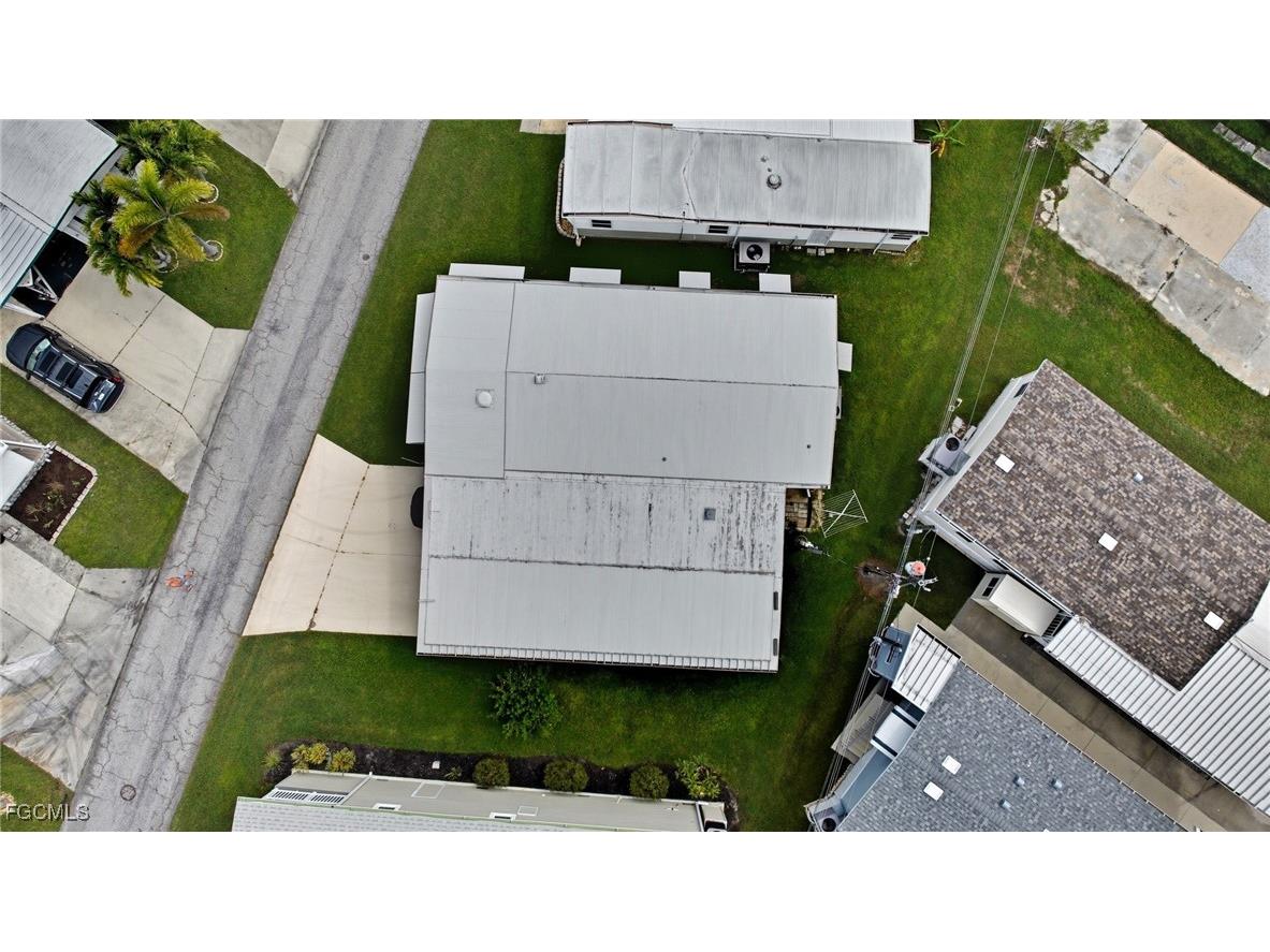 20720 Port Drive Estero FL 33928 2025012235 image39