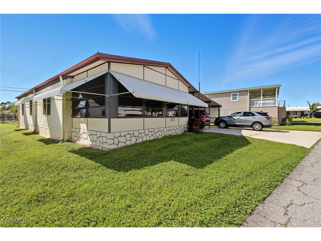 20720 Port Drive Estero FL 33928 2025012235 image4