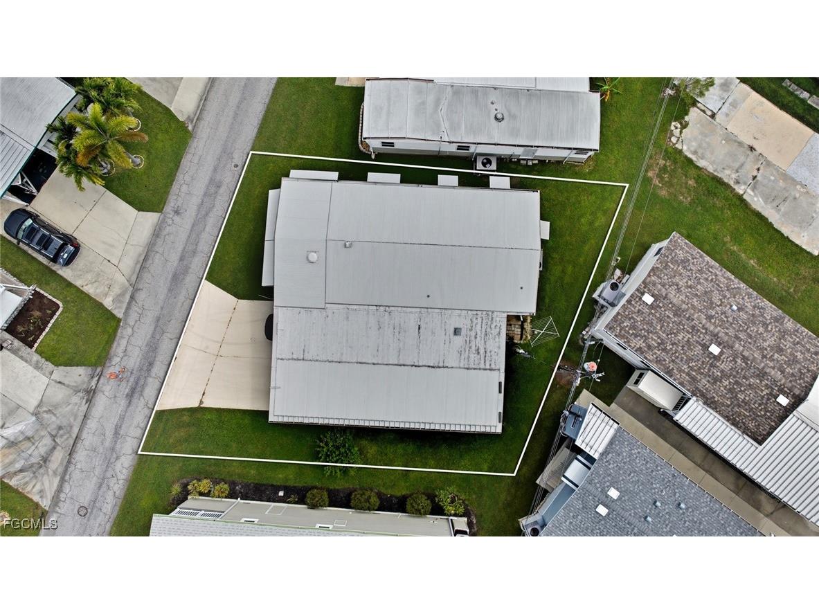 20720 Port Drive Estero FL 33928 2025012235 image46