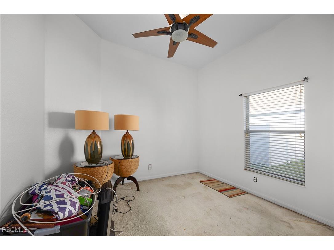 2073 Cape Heather Circle Cape Coral FL 33991 2025016571 image26